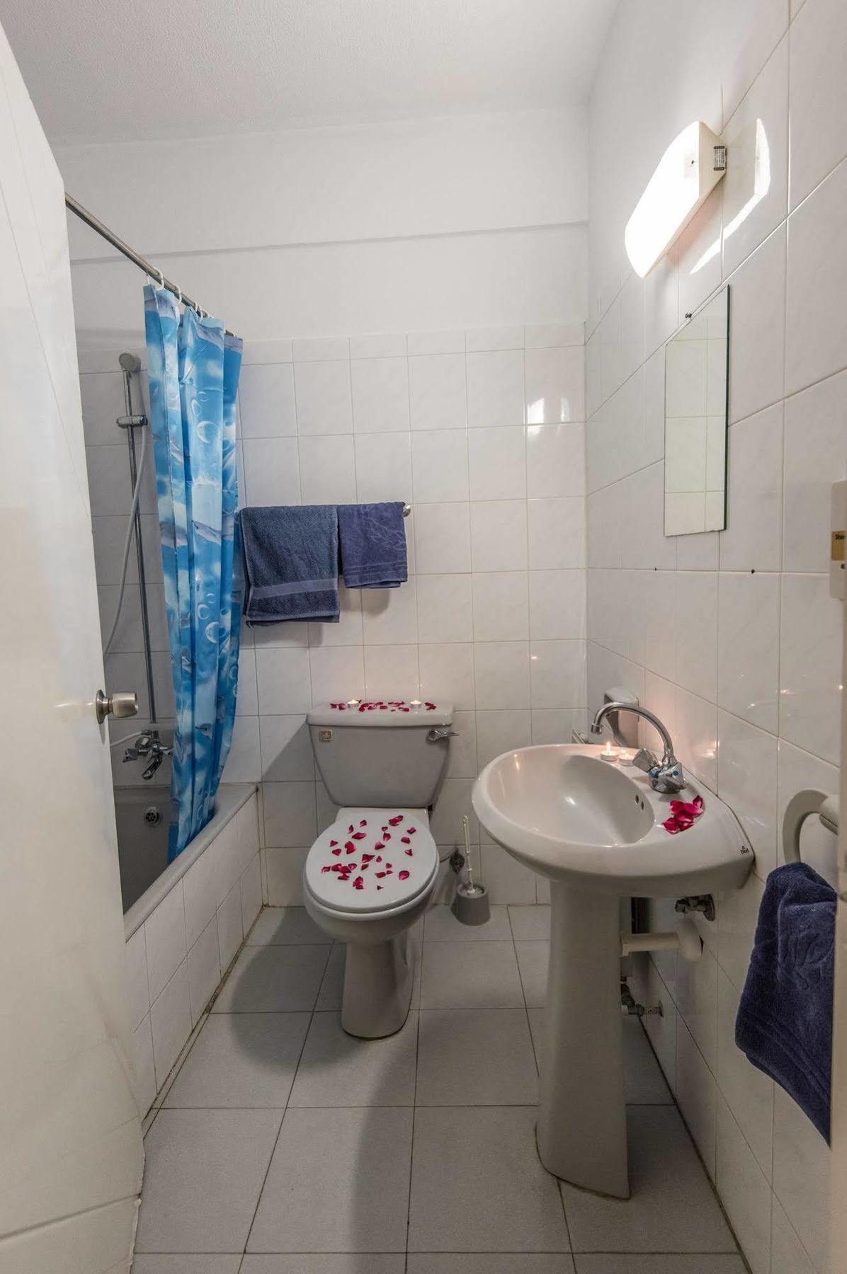 Cordelia Hotel Apartments アヤナパ エクステリア 写真